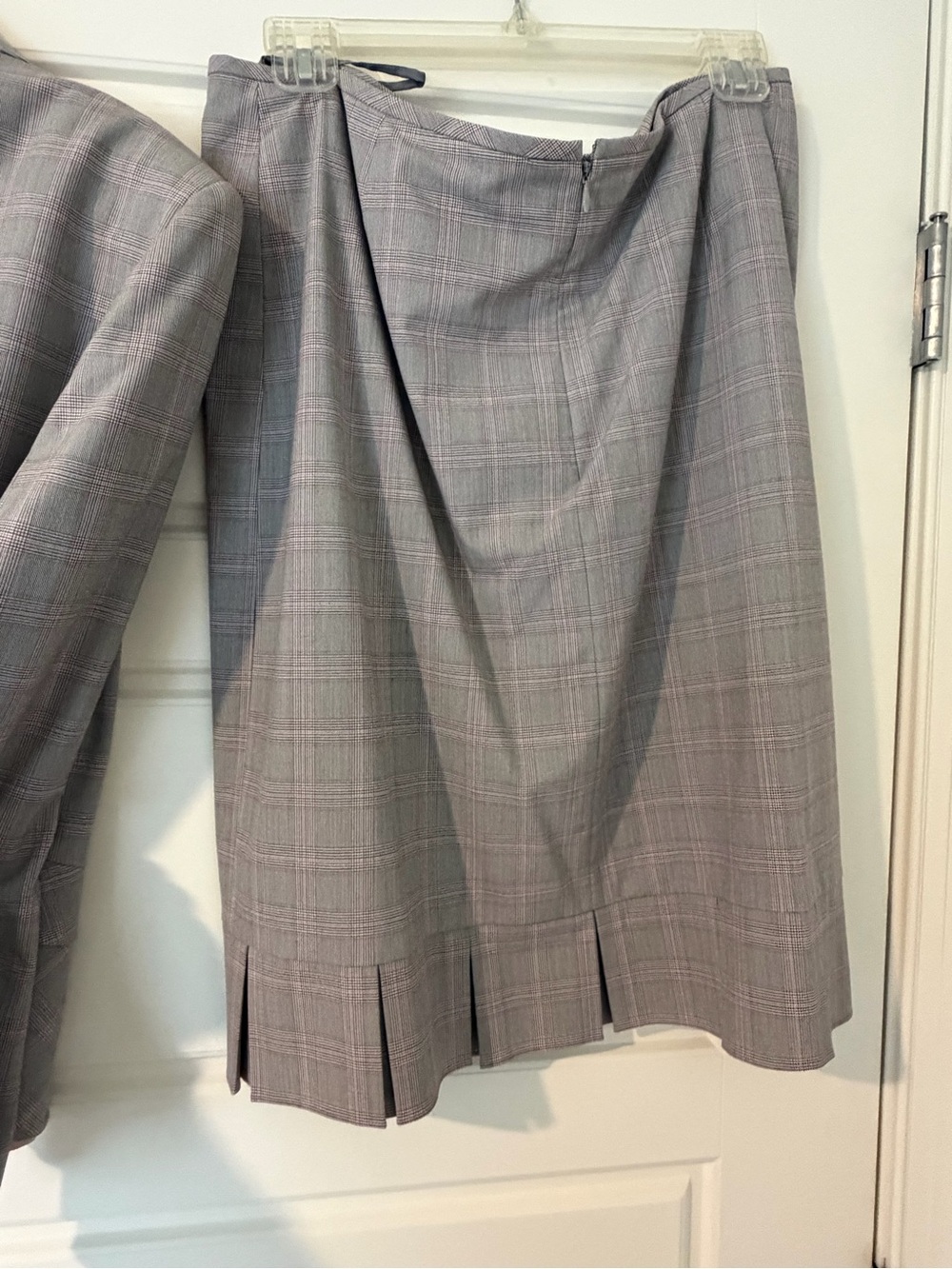 Tahari Taupe Plaid Pleated-Hem Pencil Skirt Set - Picture 6 of 8
